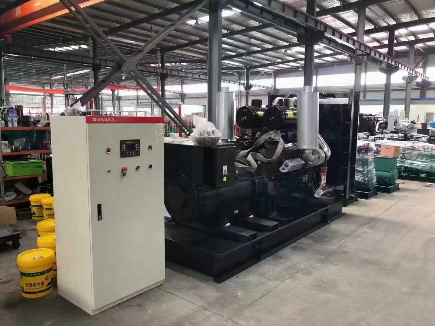 上城柴油发电机运行时的噪音和振动水平如何？