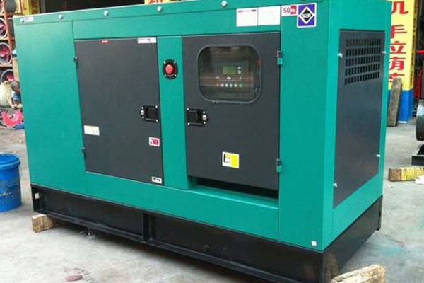 上城如何检查机油的使用时间？