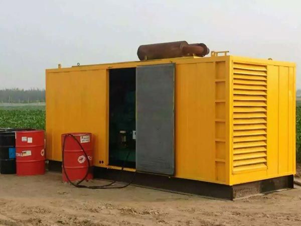 上城安装新的水冷式机油散热器密封件有哪些注意事项？